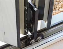 Bi-fold doors smooth railings